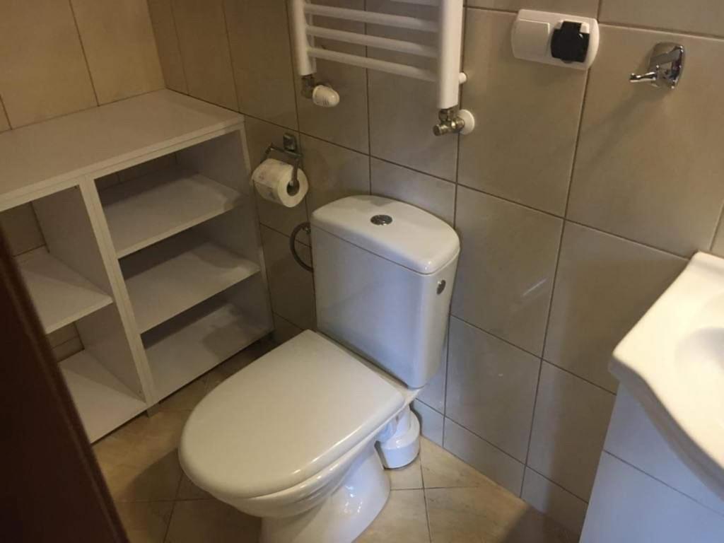 Pokoje Vip Trzęsacz Esterno foto